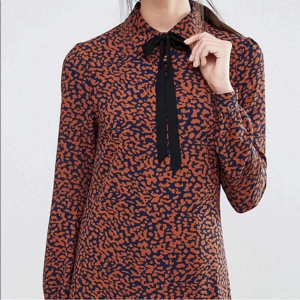 Fashion Union Brown and Navy Blue Leopard Print Long Sleeve Dress - Picture 2 of 10